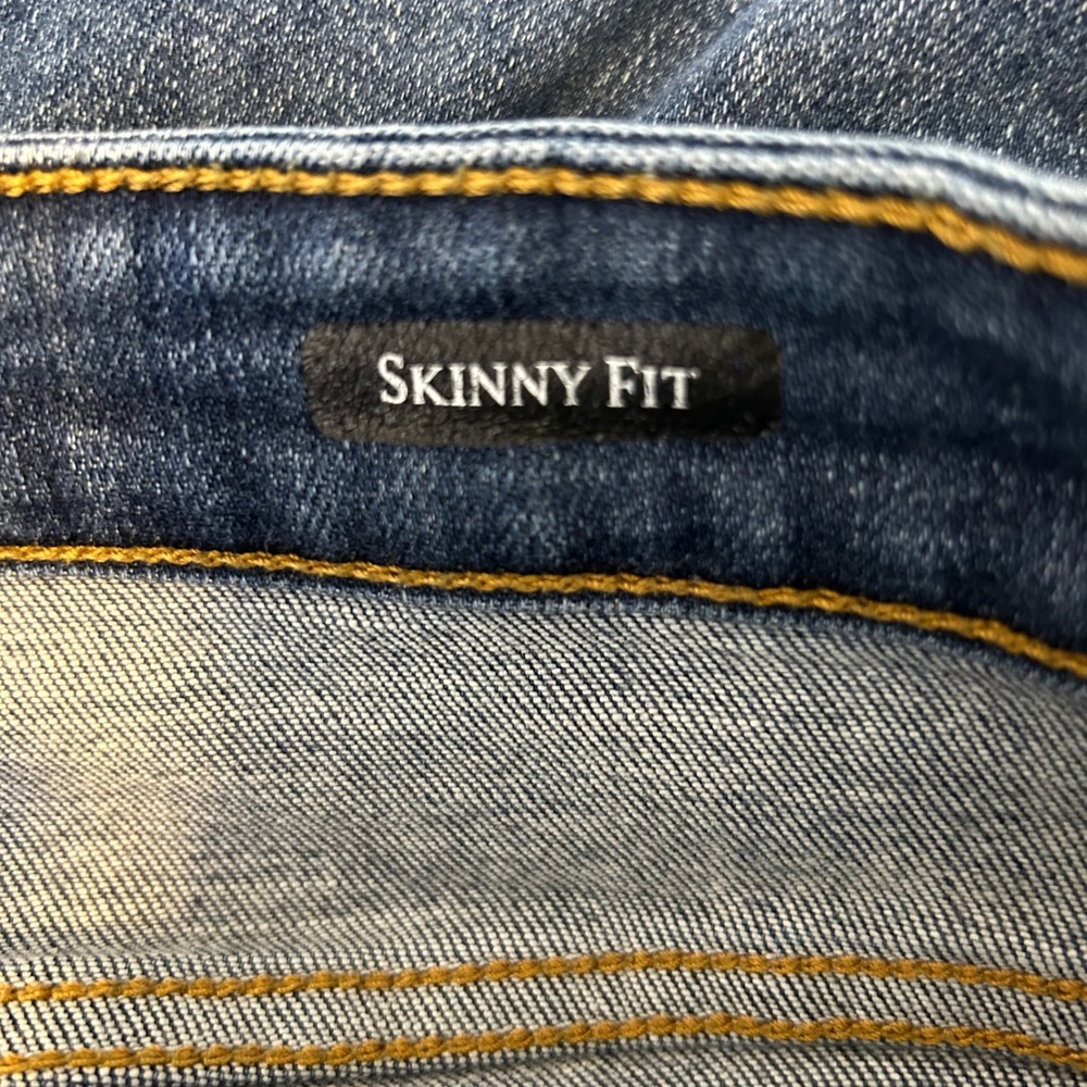 Judy Blue Dark Wash Skinny Jeans - Picture 6 of 7